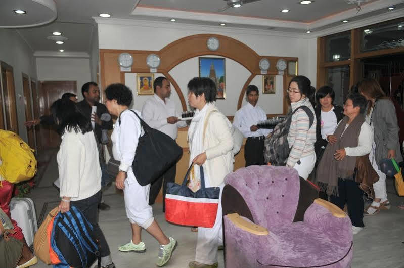 Hotel Thai International Bodh-Gajá Kültér fotó
